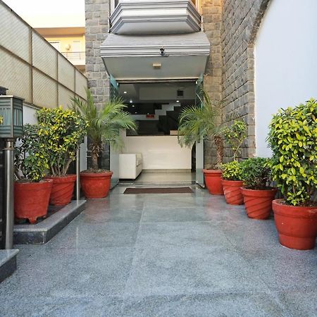 Hotel Windsor Castle Cyber City Gurgaon Exterior foto